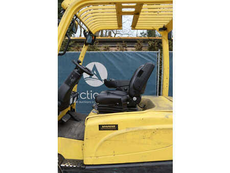 Carrelli elettrici 4 ruote 2018  Hyster J3.0XN (20)