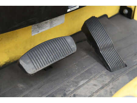 Carrelli elettrici 4 ruote 2018  Hyster J3.0XN (23)