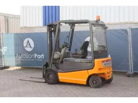 Elektrisk- 4 hjul 2002  Still R 60-30 (3)