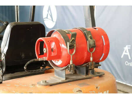 Carrelli elevatori GPL 2009  Doosan G25G-5 (18)