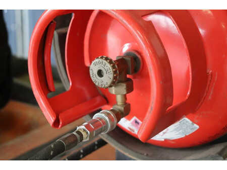 Carrelli elevatori GPL 2009  Doosan G25G-5 (20)