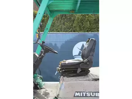 Dieselstapler - Mitsubishi FD35 (17)