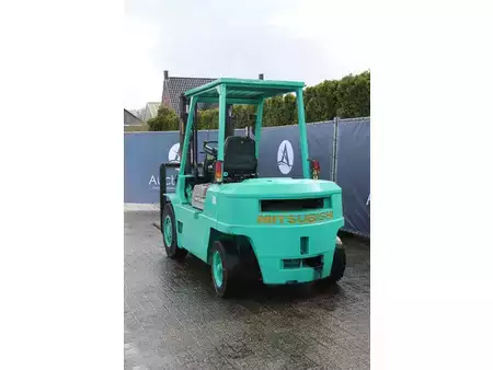 Dieselstapler - Mitsubishi FD35 (4)