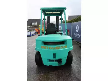 Dieselstapler - Mitsubishi FD35 (5)