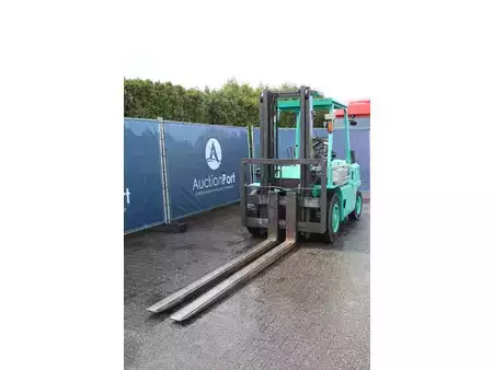 Dieselstapler - Mitsubishi FD35 (9)