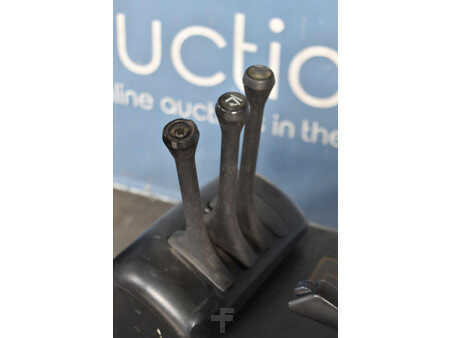 El Truck - 4-hjul 2000  Still R20-16 (27)