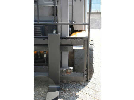 Elektro 4 Rad 2019  Jungheinrich EFG 320 (11)