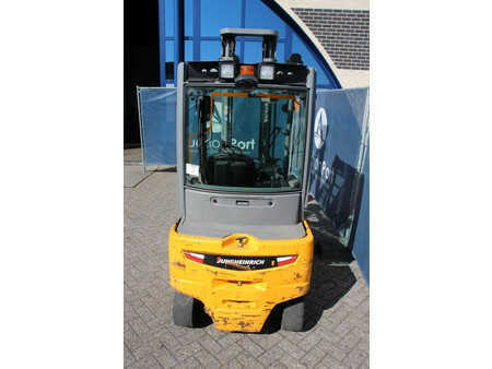 Elektro 4 Rad 2019  Jungheinrich EFG 320 (4)