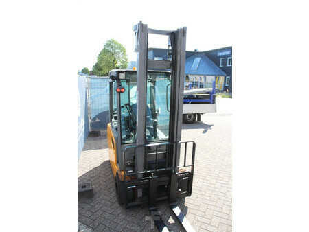 Elektro 4 Rad 2019  Jungheinrich EFG 320 (6)