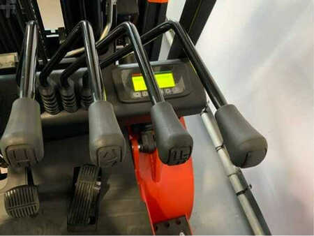 EP Equipment EFL352