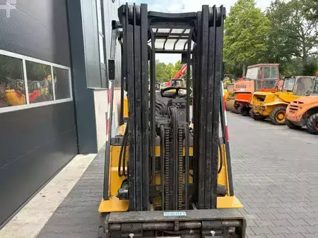 Elektro 4 Rad 1997  CAT Lift Trucks EP25K (7)