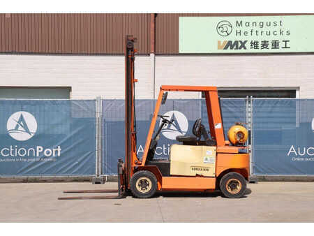 LPG heftrucks 1991  Lugli 305 G (2)