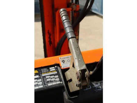 LPG heftrucks 1991  Lugli 305 G (31)