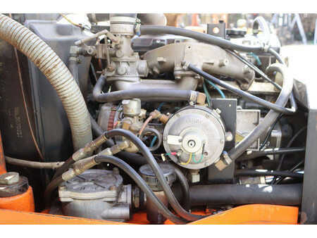 LPG heftrucks 1991  Lugli 305 G (36)