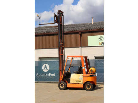 LPG heftrucks 1991  Lugli 305 G (40)