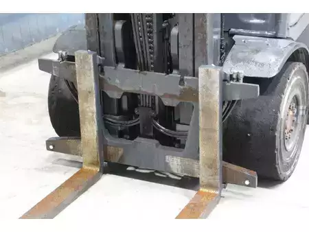 Carrelli elevatori GPL 2020  Linde H30T-01 (10)