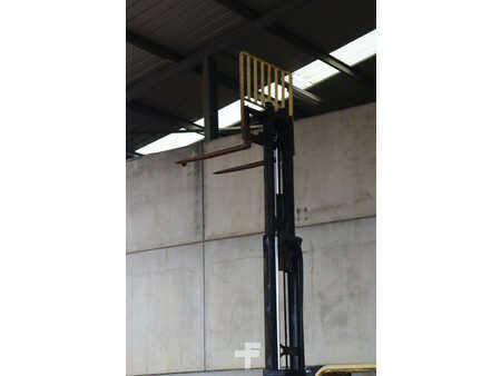 Empilhador diesel 2012  Hyster 5 EH7 (36)