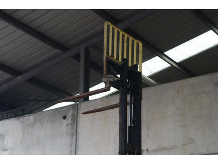Empilhador diesel 2012  Hyster 5 EH7 (37)