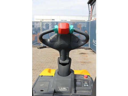 Electric Pallet Trucks 2005  Jungheinrich EJC 110 (14)