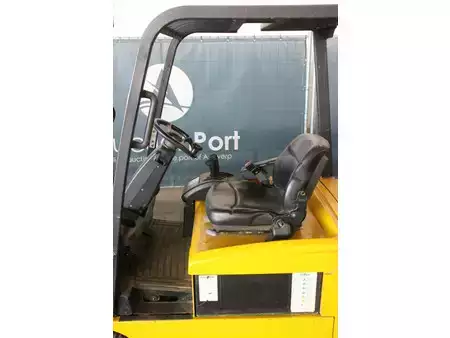 Elektro čtyřkolový VZV 2006  Yale ERP18ATF (17)