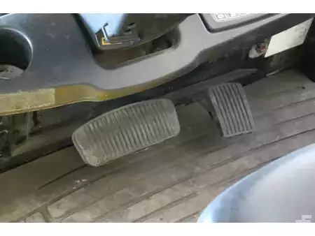 Elektro čtyřkolový VZV 2006  Yale ERP18ATF (19)