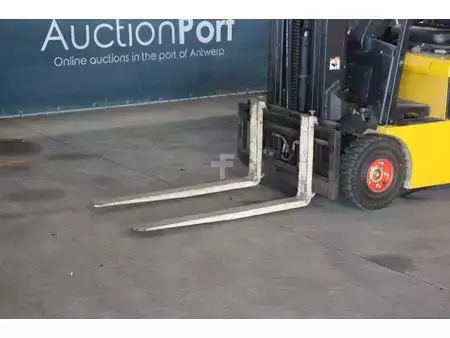 Elektro čtyřkolový VZV 2006  Yale ERP18ATF (9)