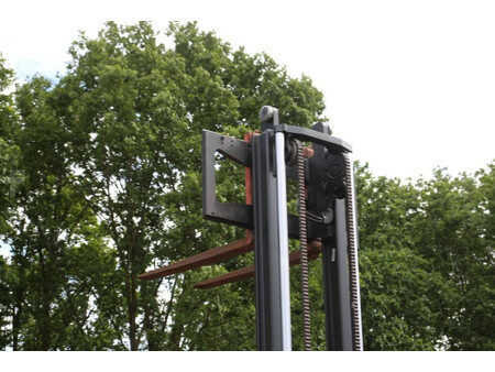 Diesel Forklifts 2020  Linde H30D-01 (31)