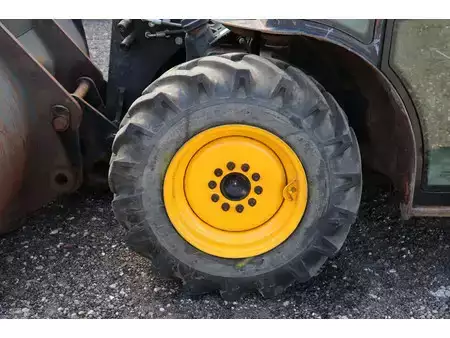 Teleskoplæsser (fast) 2012  JCB 515-40 TH (15)