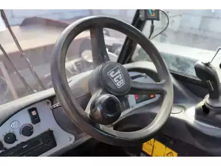 Teleskoplæsser (fast) 2012  JCB 515-40 TH (26)