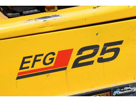 Elektro čtyřkolový VZV 1999  Jungheinrich EFG 25 (15)