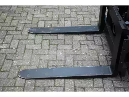 Eléctrico - 4 rodas 2005  Carer R45-NCS (11)