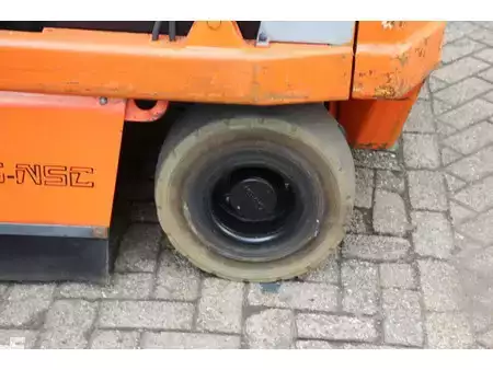 Eléctrico - 4 rodas 2005  Carer R45-NCS (16)