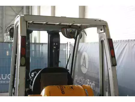 Carrelli elevatori GPL 2014  Nissan U1D2A25LQ (16)