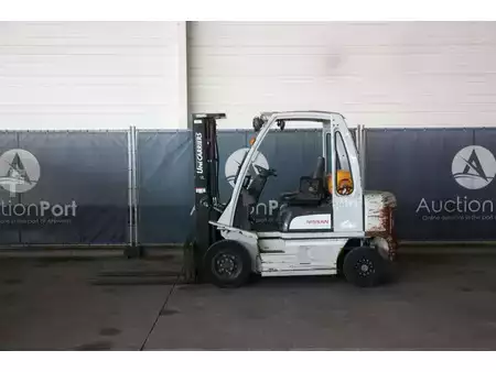 Carrelli elevatori GPL 2014  Nissan U1D2A25LQ (2)