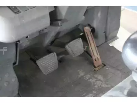 Carrelli elevatori GPL 2014  Nissan U1D2A25LQ (22)