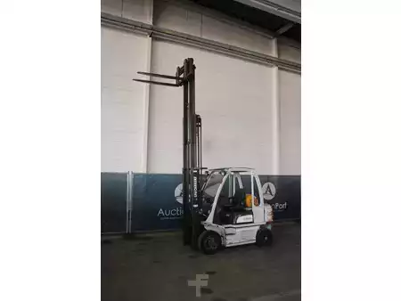 Carrelli elevatori GPL 2014  Nissan U1D2A25LQ (28)