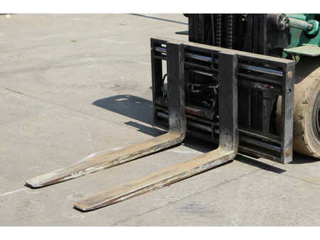 Carrelli elettrici 4 ruote 2007  Mitsubishi FB35K-PAC-80E (10)