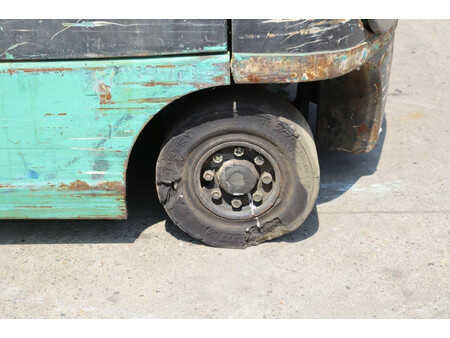 Carrelli elettrici 4 ruote 2007  Mitsubishi FB35K-PAC-80E (16)