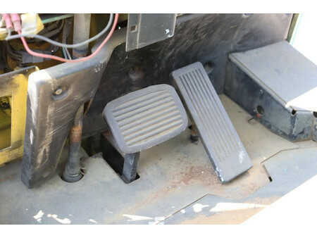 Carrelli elettrici 4 ruote 2007  Mitsubishi FB35K-PAC-80E (22)