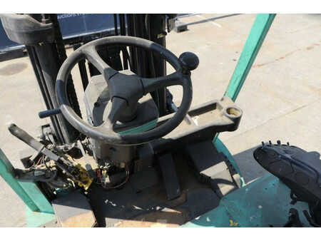 Carrelli elettrici 4 ruote 2007  Mitsubishi FB35K-PAC-80E (23)