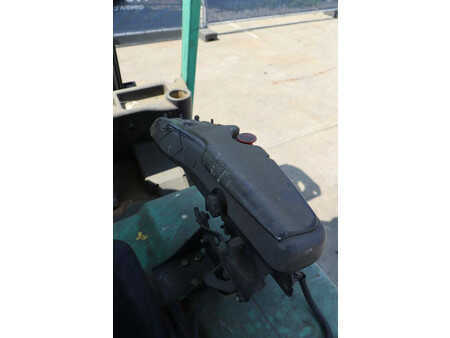 Carrelli elettrici 4 ruote 2007  Mitsubishi FB35K-PAC-80E (27)