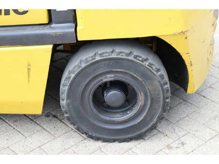 Carrelli elevatori diesel 1996  Yale GDP30TP (15)