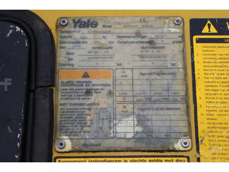Carrelli elevatori diesel 1996  Yale GDP30TP (23)