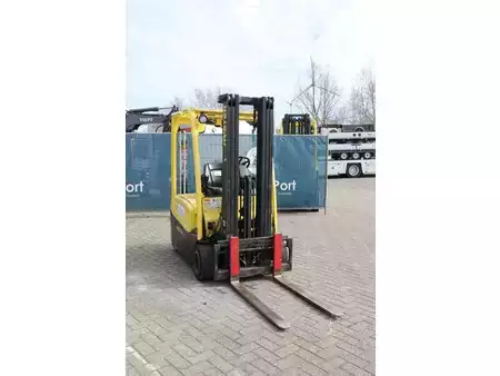 4-wiel elektrische heftrucks 2012  Hyster J2.0XNT (7)