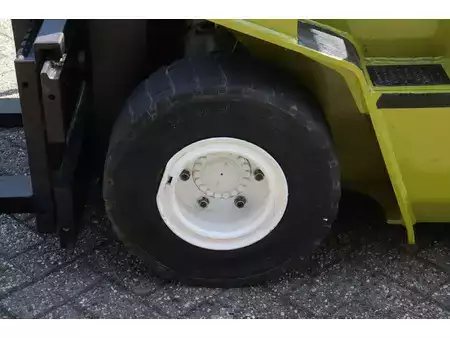 LPG heftrucks 1994  Clark GPM-20S (15)