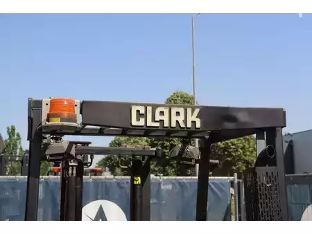 LPG heftrucks 1994  Clark GPM-20S (19)