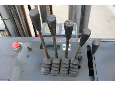 Chariots à mât rétractable - Nichiyu FBROAW20 (22)