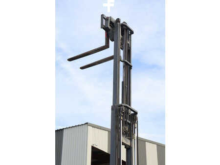 Chariots à mât rétractable - Nichiyu FBROAW20 (30)