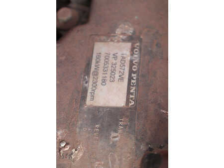 Dieseltrukki 2018  Kalmar DCG100-6 (22)