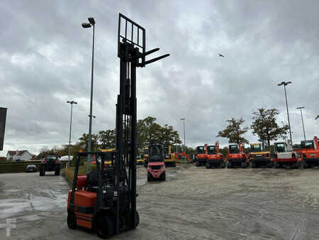 Wózki gazowe 2008  Tailift FG15 (18)